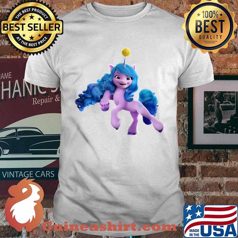 Unicorn My Little Pony A New Generation Izzy Moonbow Essential T-Shirt