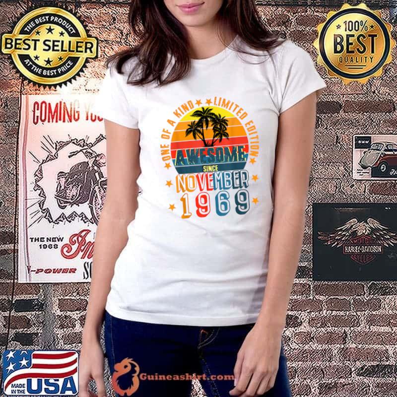 Awesome Since November 1969 Vintage 52th Birthday T-Shirt Ladiestee