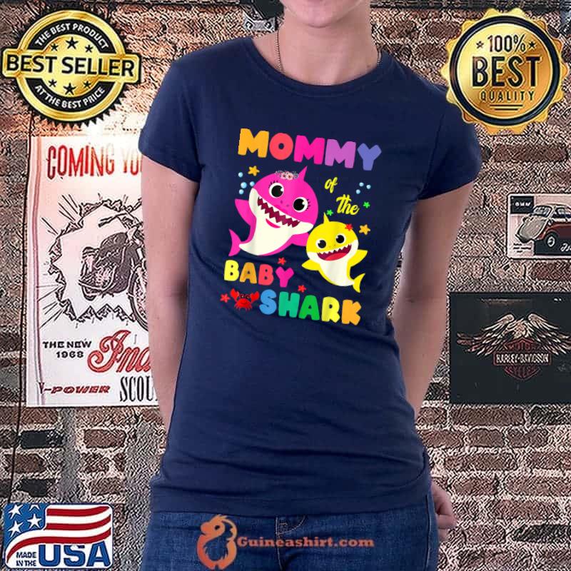 Mommy Of The Baby Shark Birthday Mommy Shark T-Shirt Ladiestee