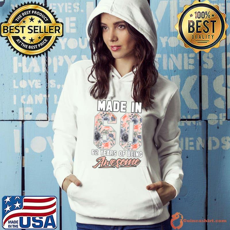 Official made in 1960 62 years of being awesome 62nd Birthday Flowers T-Shirt