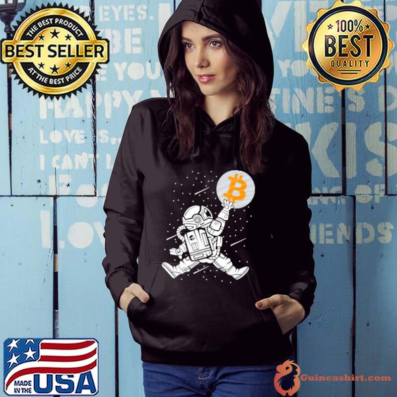 Top Bitcoin To The Moon Shirt Astronaut Bitcoin HODL BTC Crypto Shirt