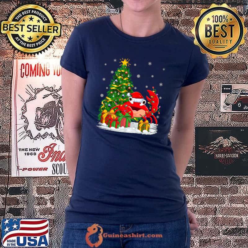 Top crab Fish Lover Family Matching Santa Hat Crab Christmas T-Shirt Ladiestee