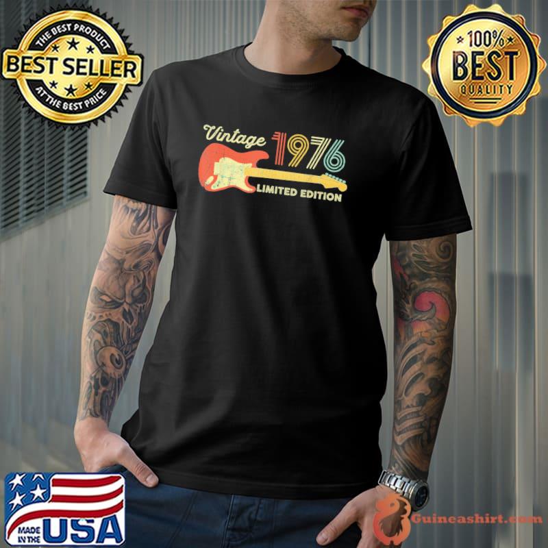 Best of 1976 Birthday – Retro Guitarist 46th Birthday T-Shirt