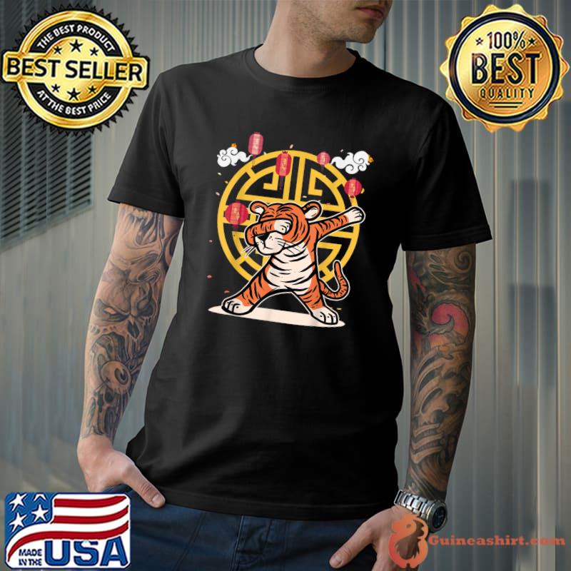 Dabbing Tiger and Chinese New Years Eve Party Supplies 2022 T-Shirt
