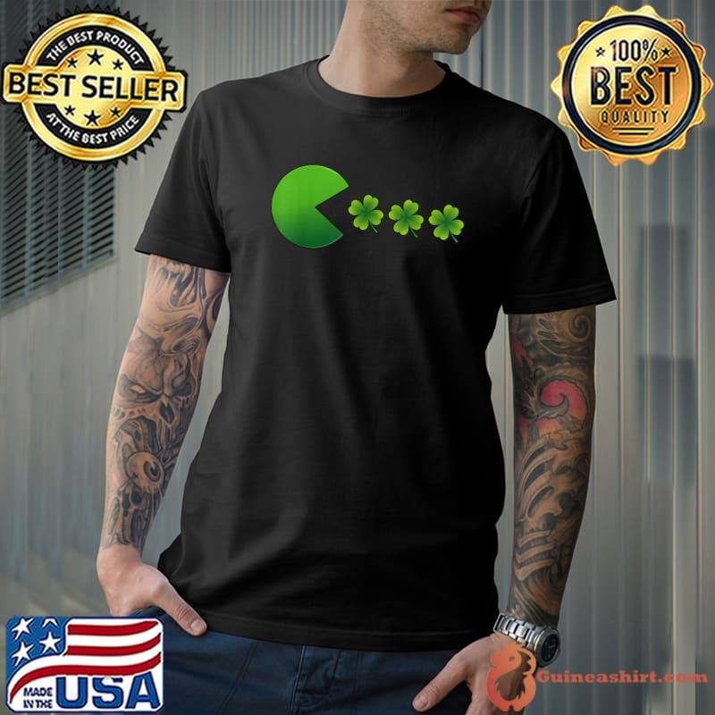 St Patricks Day Clovers Funny Shamrock Boys Girls Kids Gamer T-Shirt