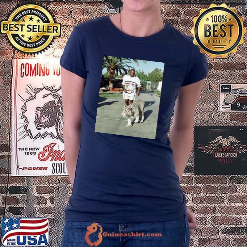 Champion Boxer walking his tiger Ladiestee