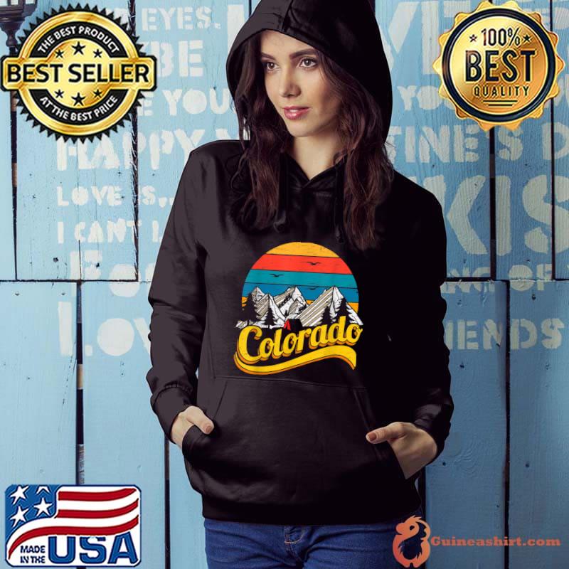 Distressed Vintage Retro Colorado Flag Mountain T-Shirt