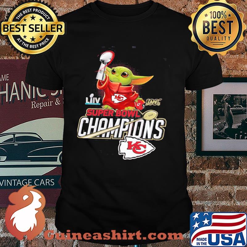 Baby Yoda hug super bowl champions Kansas city Chiefs s Unisex