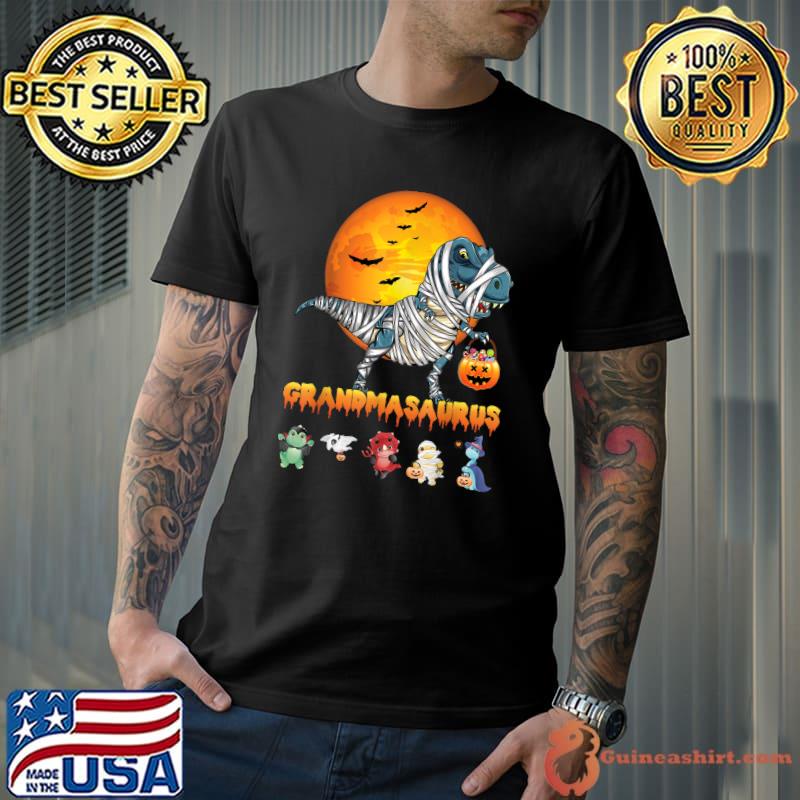 Dinosaur Grandma Saurus Halloween With Grandkids MimiSaurus Bats Moon T-Shirt