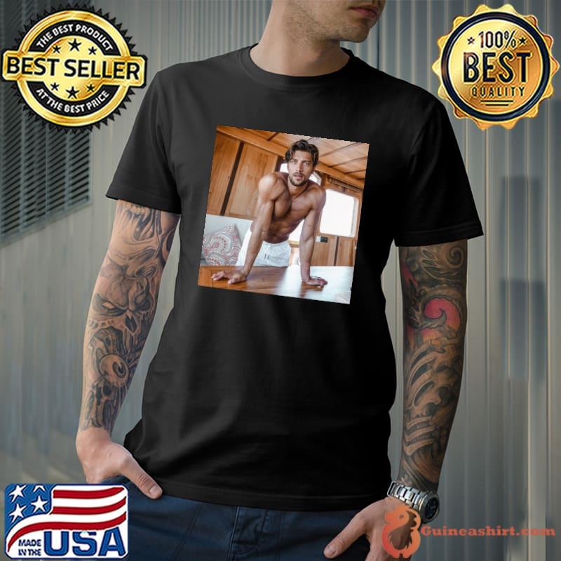 simone susinna Classic T-Shirt