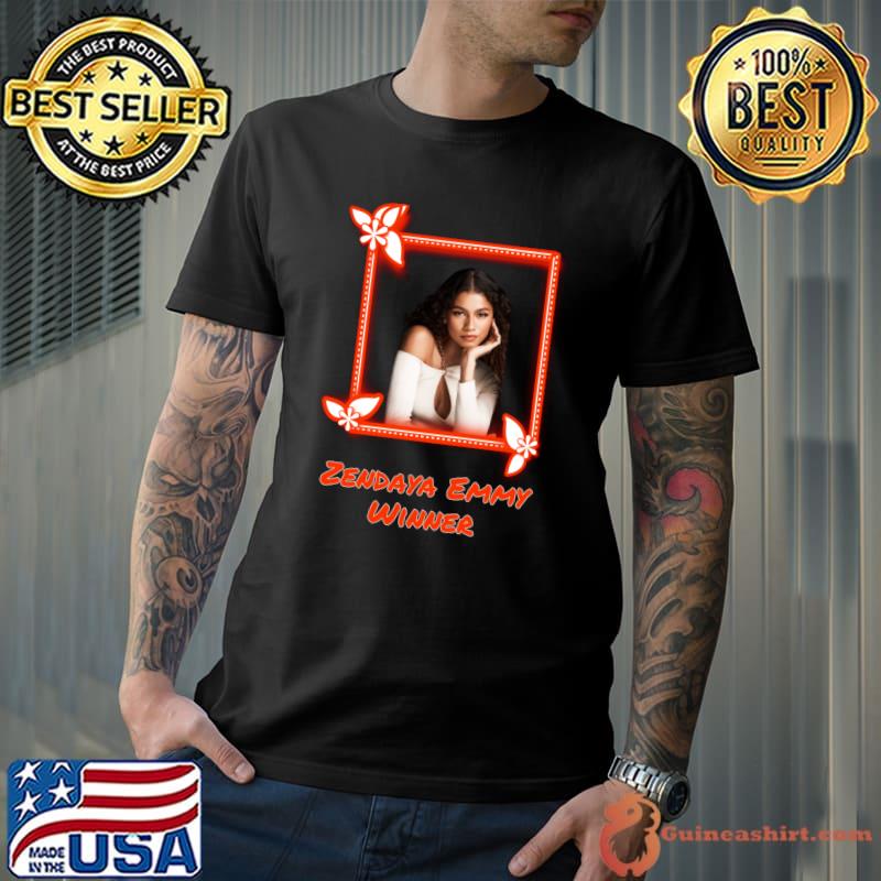Zendaya Emmy Winner Essential T-Shirt