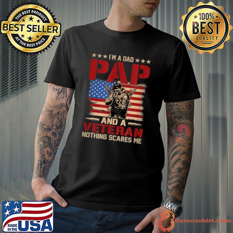 Father's Day Veterans Day I'm A Dad Grandpa And A Veteran Usa Flag T-Shirt