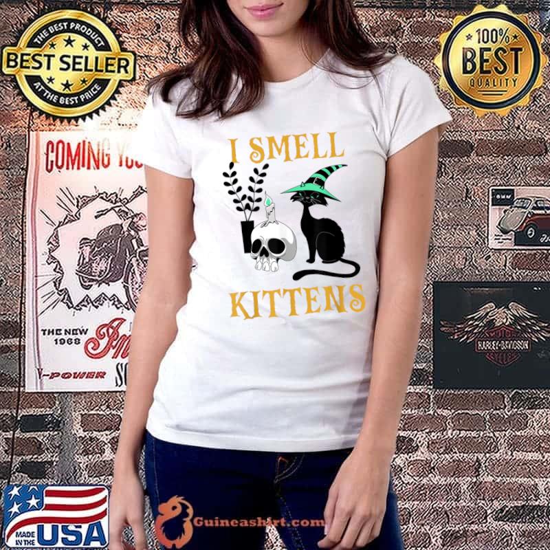 Halloween Witch Cat I Smell Kittens Cat Skull T-Shirt Ladiestee