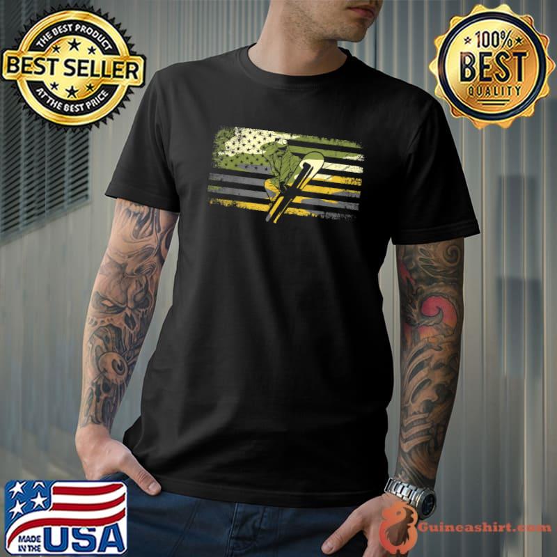 American Flag Camouflage Snowboarding Snowboarder Snowboard T-Shirt