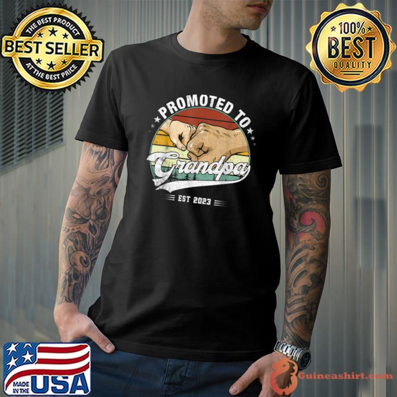 Promoted To Grandpa 2023 Grandson And Grandpa's Fists Vintage Sunset T-Shirt