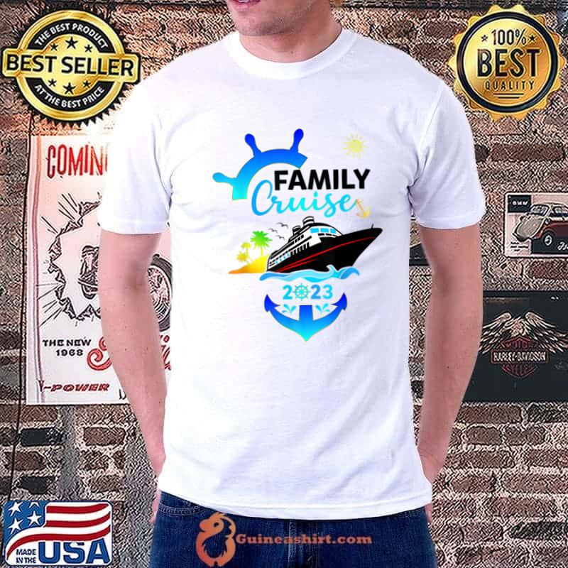 Cruise Family Vacation Matching Group Crew Squad 2023 Retro T-Shirt