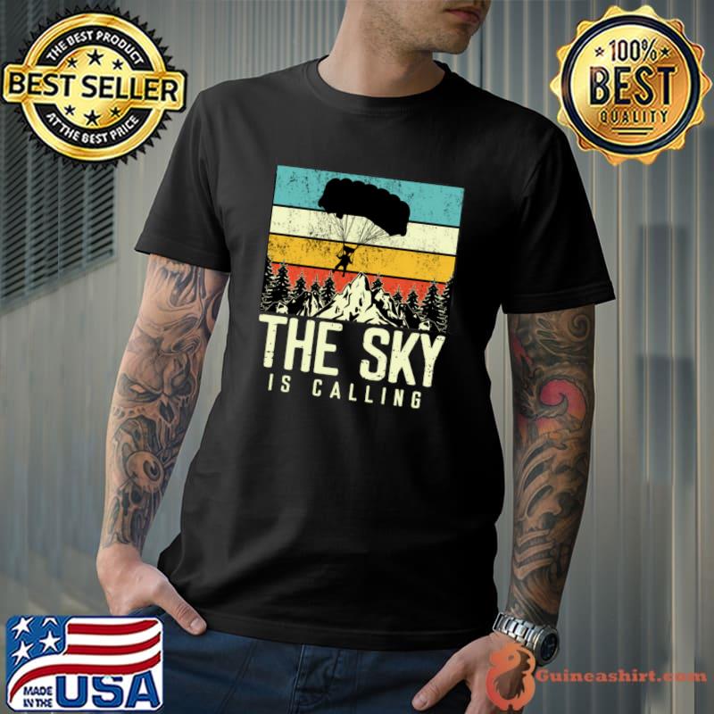The sky is calling mountain forest vintage T-Shirt