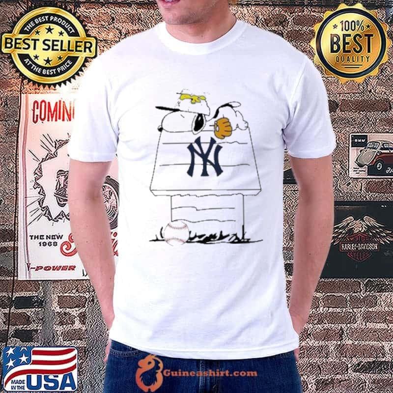 Snoopy New York Yankees Baseball sleep s Unisex