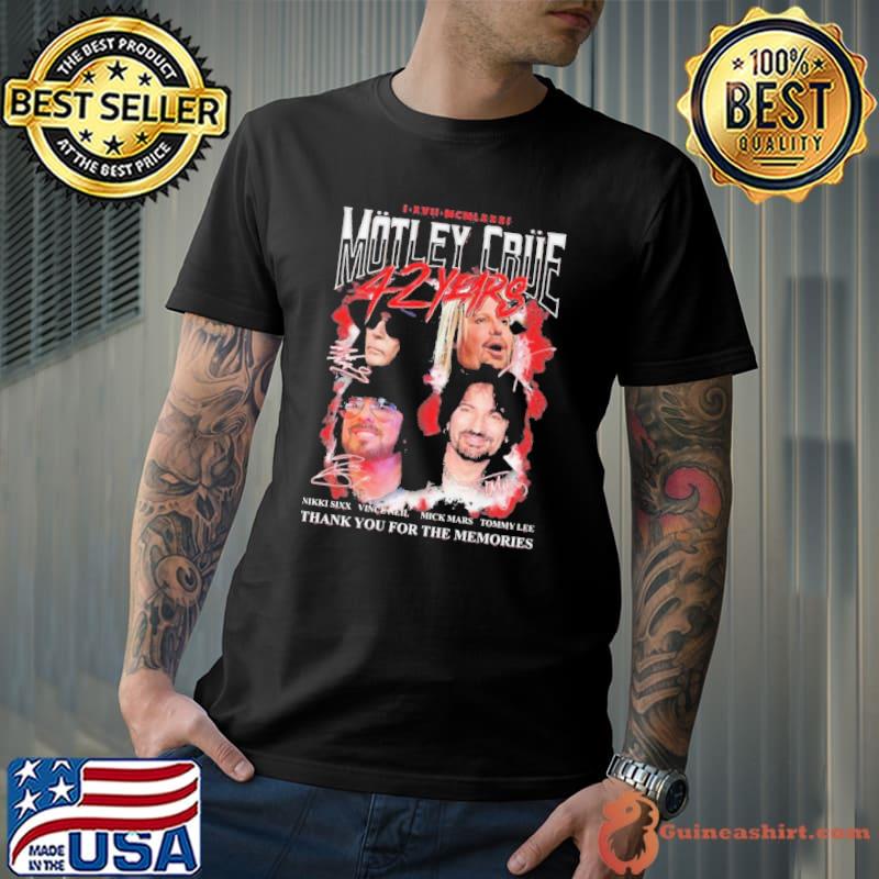 Motley Crue 42 Years Thank You For The Memories Signatures Shirt