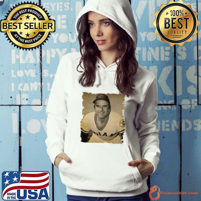 Gaylord Perry Old Photo Vintage an American right-handed Major League  Baseball T-Shirt, hoodie, sweater, long sleeve and tank top