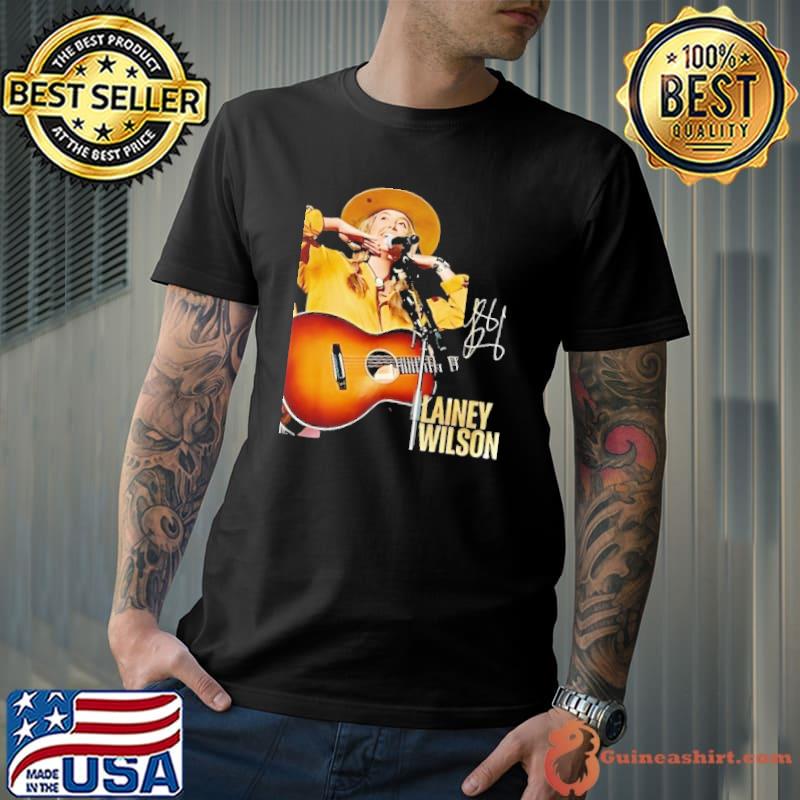Lainey wilson signature singing shirt
