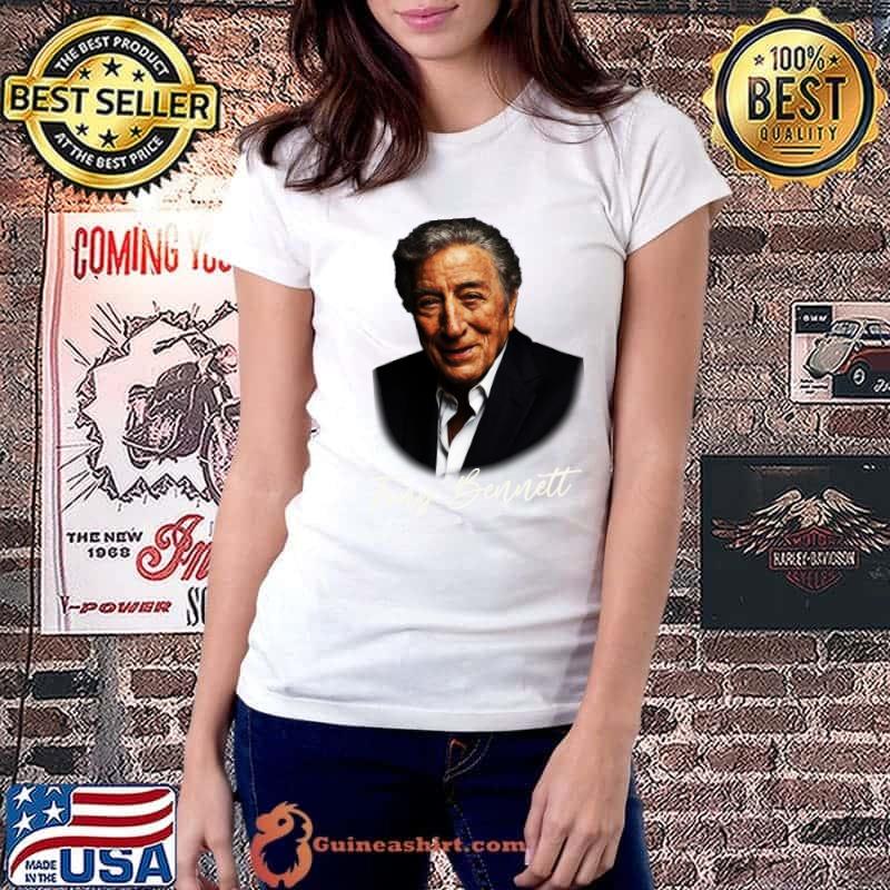 Tony Bennett singer an american jazz and pop 1926 T-Shirt Ladiestee