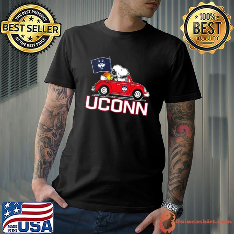 Snoopy And Woodstock Driver Car UCONN Huskies Shirt