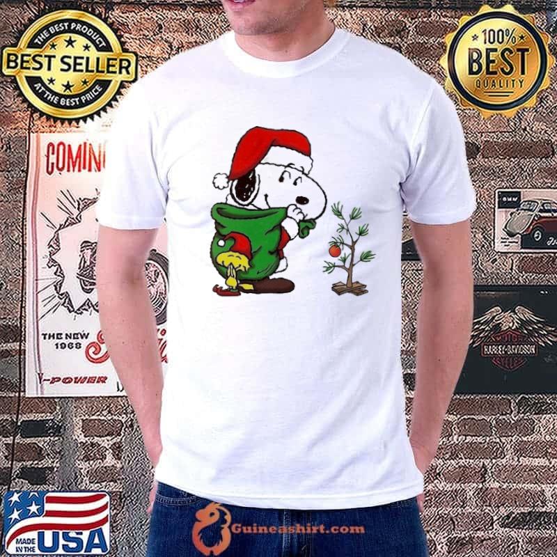 Merry Christmas Snoopy Wear Santa Hat shirt