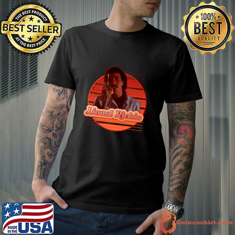 Lionel Richie American singer record producer vintage sunset T-Shirt