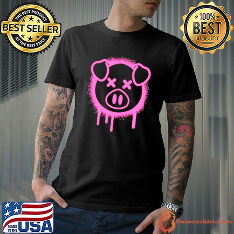 Spray paint pig shirt