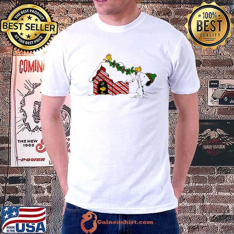 Christmas Snoopy Woodstock Doghouse Holly Snow Merry Christmas shirt