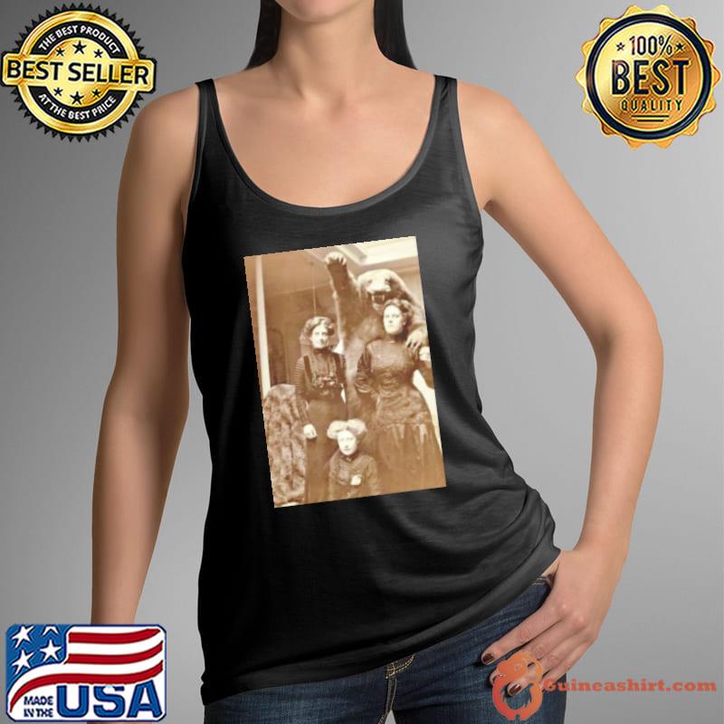 Premium the Thanatos bear bomb shirt