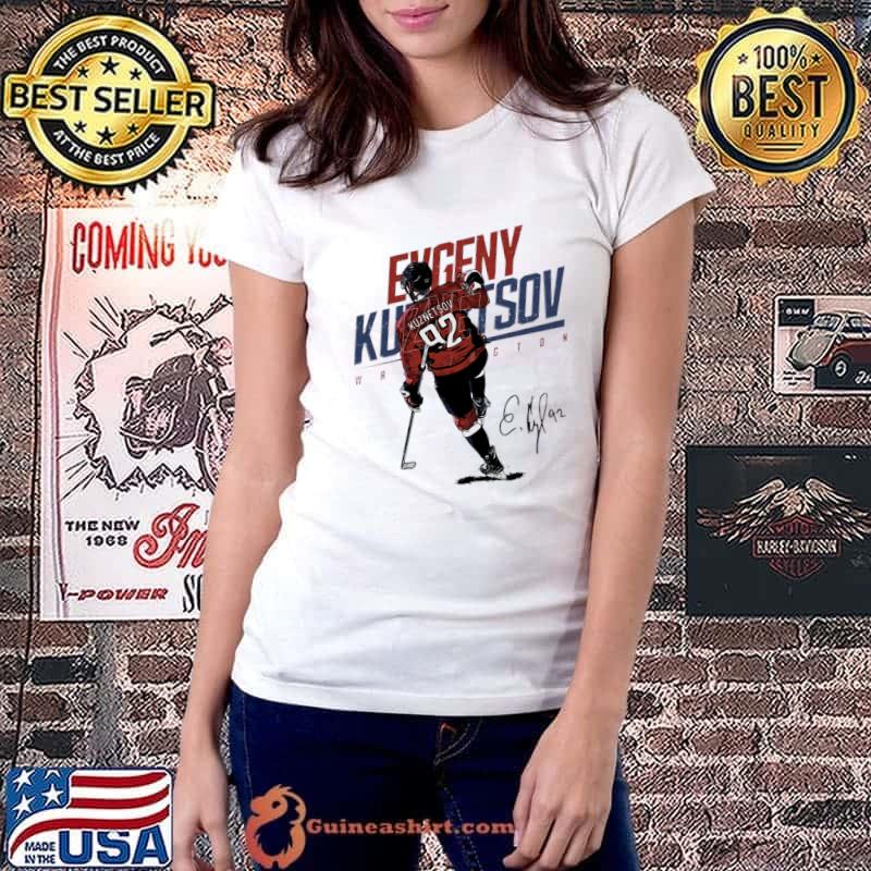 Evgeny Kuznetsov Signature Russian professional ice hockey forward Washington Goal Celebration T-Shirt