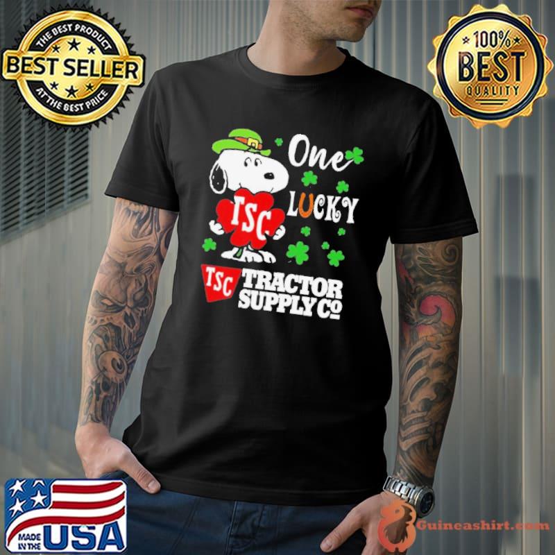 Snoopy One Lucky Tractor Supply Co St Patrick’s Day 2024 Shirt Unisex