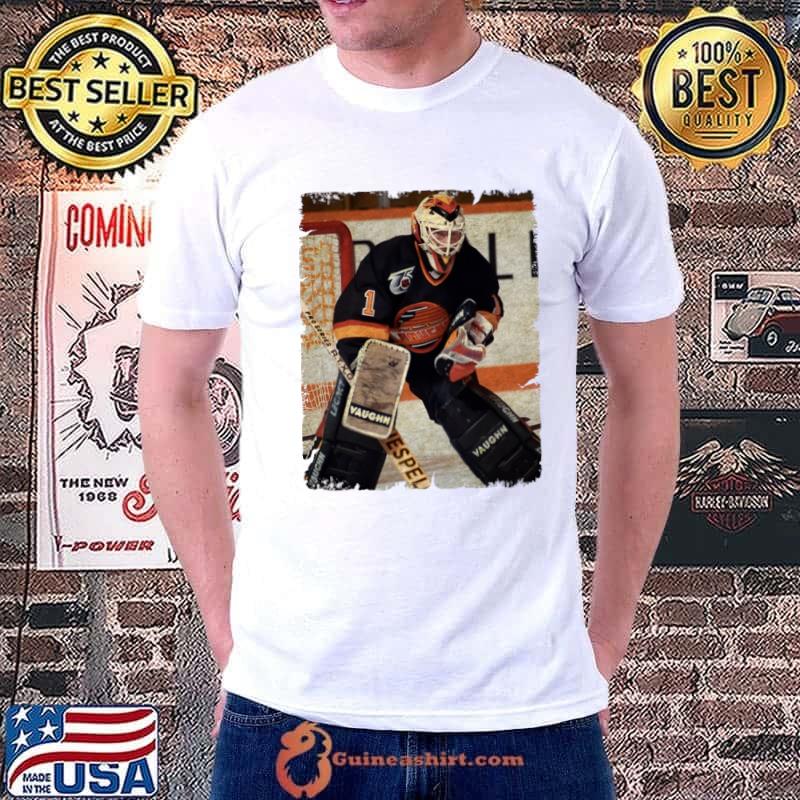 Kirk McLean Canadian former professional ice hockey 1997 in Vancouver Canucks 20 Shutouts T-Shirt Unisex