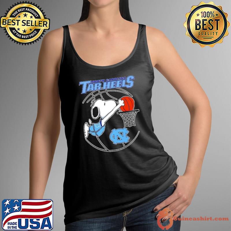 North Carolina Tar Heels Basketball Snoopy Dunk Logo Shirt