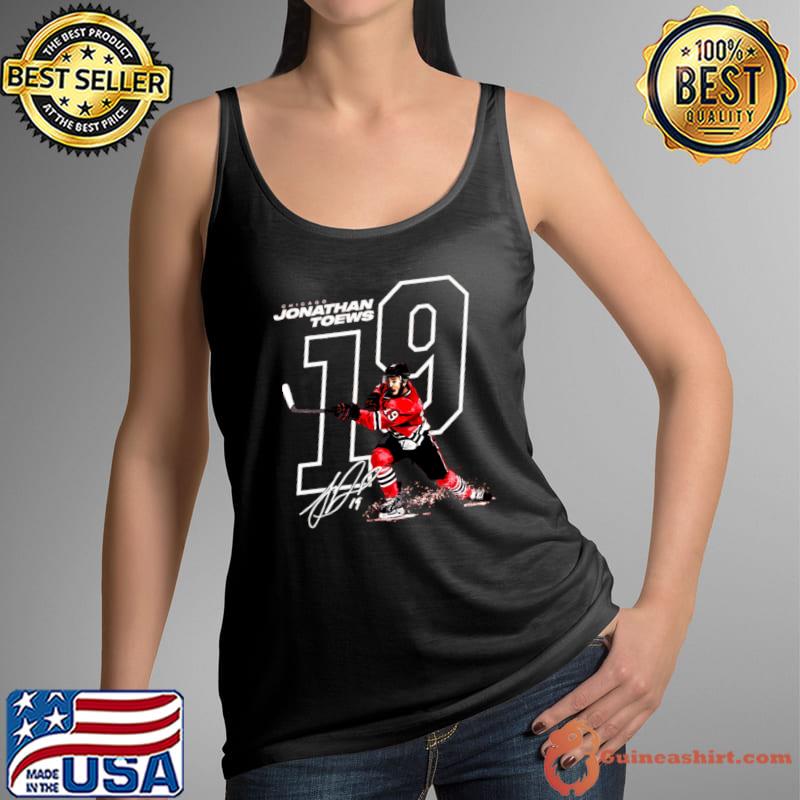 Canadian professional ice hockey centre jonathan toews T-Shirt