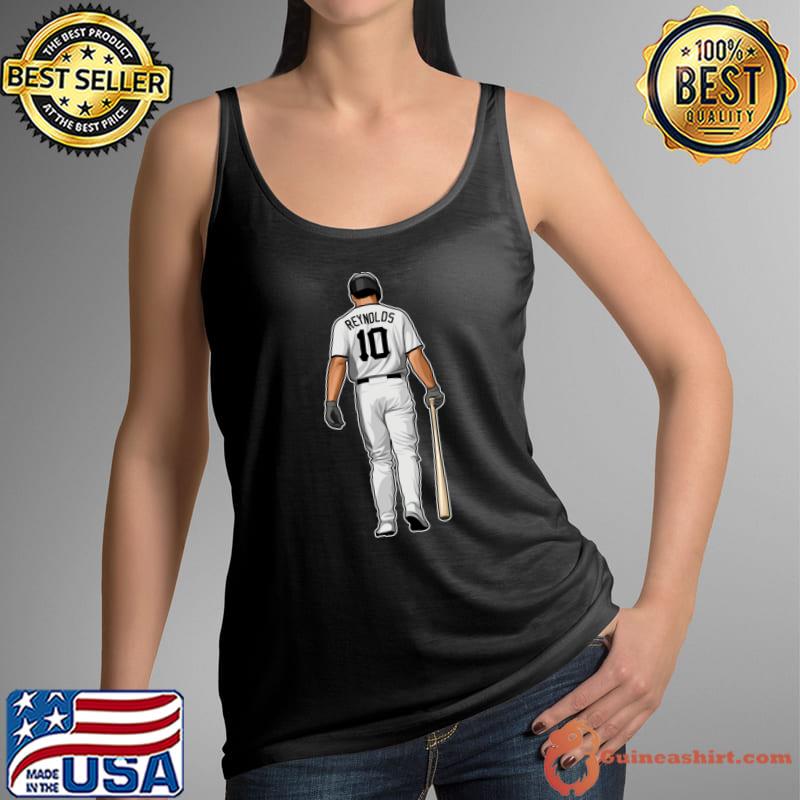 Bryan Reynold #10 Walks Back American professional soccer player who plays right-back T-Shirt