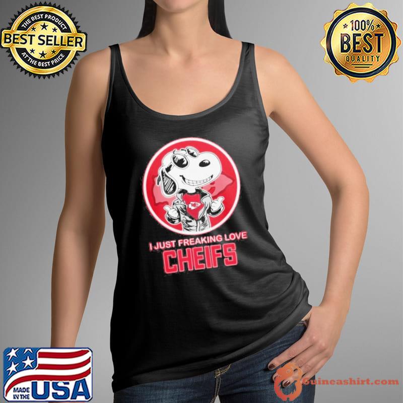 Official kansas City Chiefs Snoopy I Freaking Love Chiefs Fan Shirt
