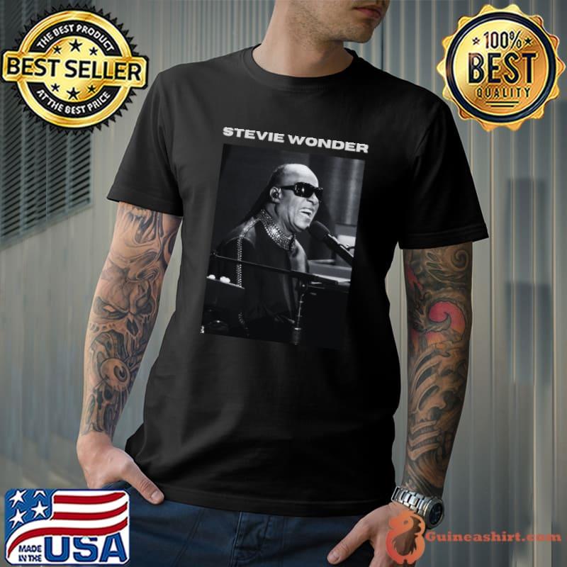 Stevie Wonder an American singer-songwriter musician T-Shirt