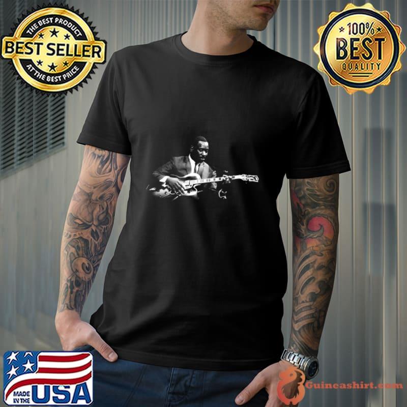 Wes Montgomery an American jazz guitarist T-Shirt