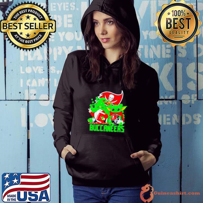 Tampa Bay Buccaneers Baby Yoda Happy St.Patrick’s Day Shamrock Hoodie