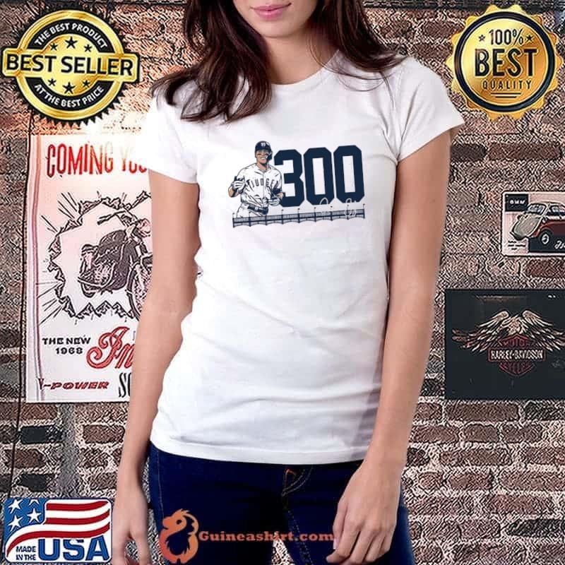 Aaron Judge 300 American professional baseball outfielder Ladiestee