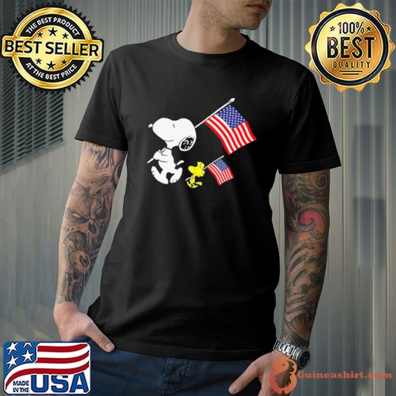 Snoopy And Woodstock Holding American Flag 4th Of July shirt