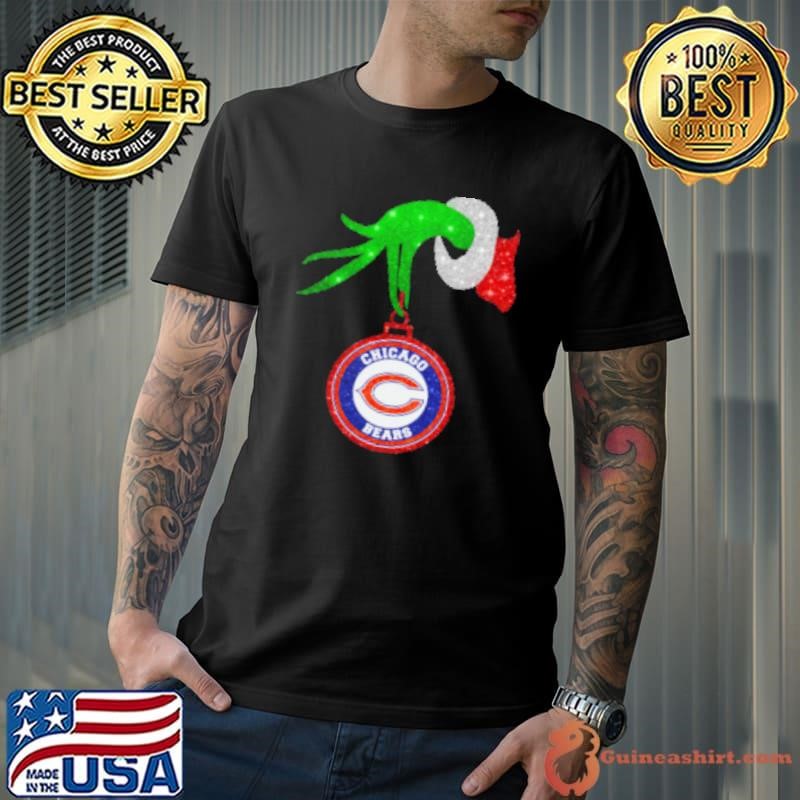 Grinch Hand Holding Chicago Bears Christmas Shirt