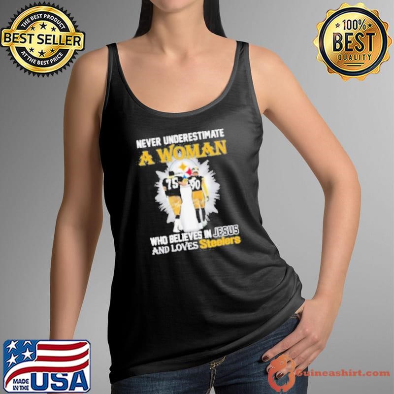 Never Underestimate A Woman Who Believes In Jesus And Loves Steelers Signature Tank Top