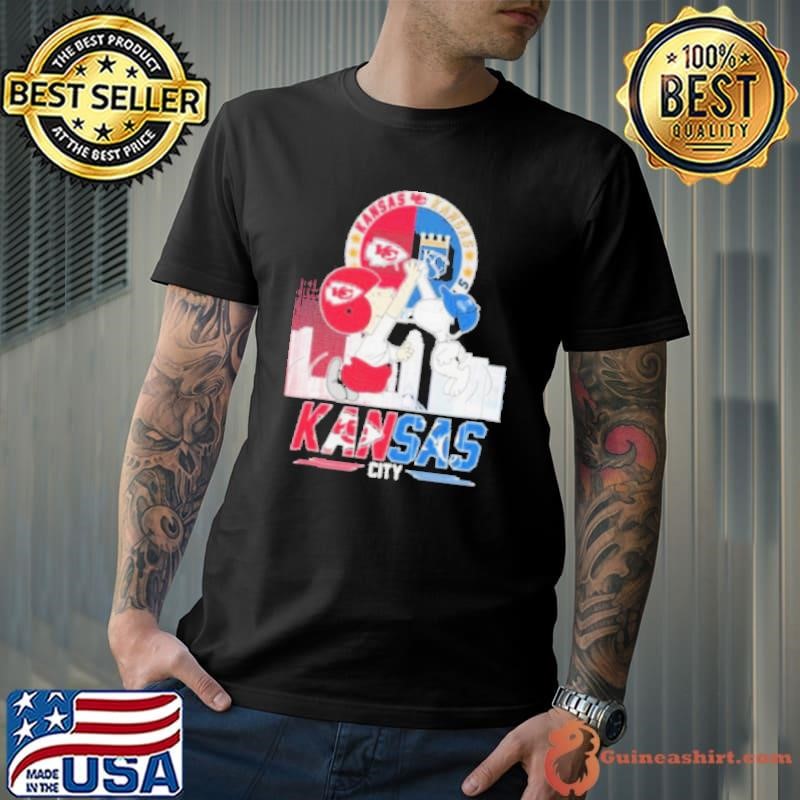 Snoopy And Charlie Browns High Five Kansas City Chiefs X Kansas City Royals Shirt