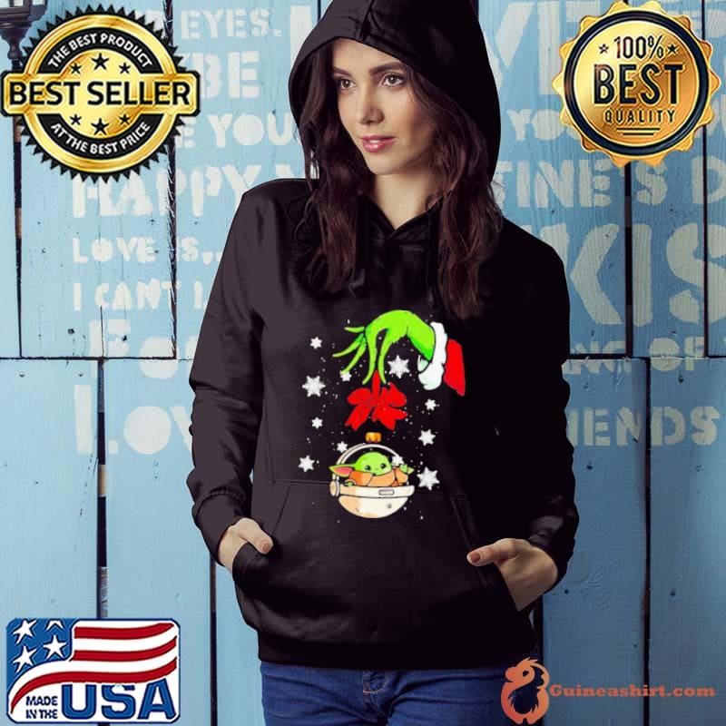Merry christmas grinch holding baby yoda shirt