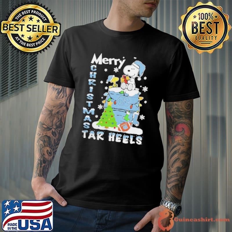 North Carolina Tar Heels Snoopy And Woodstock Merry Christmas Unisex