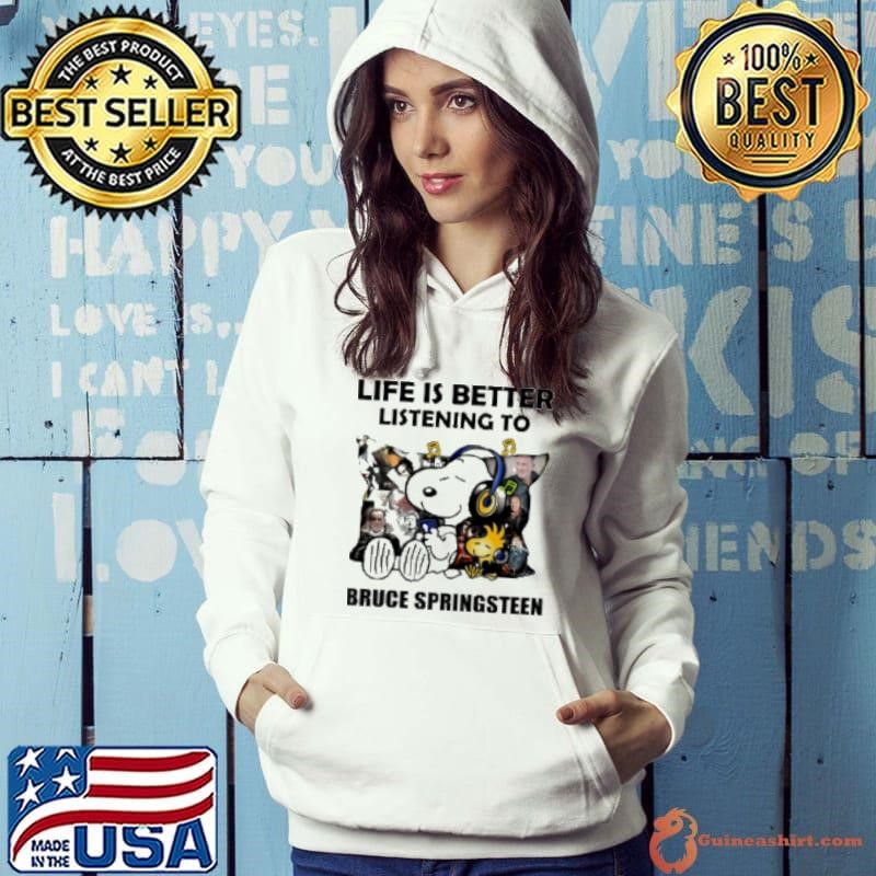 Snoopy life is better listening to Bruce Springsteen Shirt